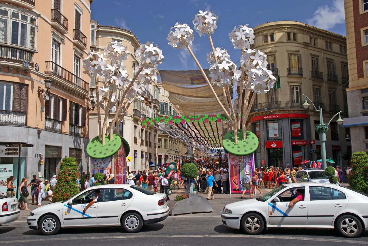 Malaga Centre Apartment With Parking Esterno foto