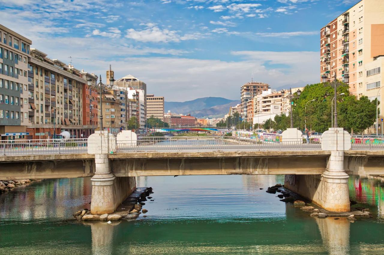 Malaga Centre Apartment With Parking Esterno foto