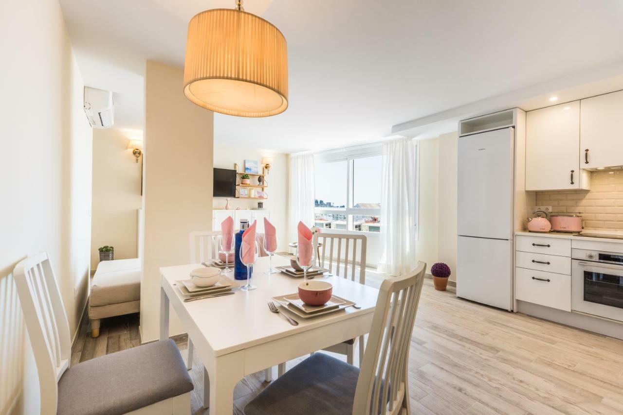 Malaga Centre Apartment With Parking Esterno foto